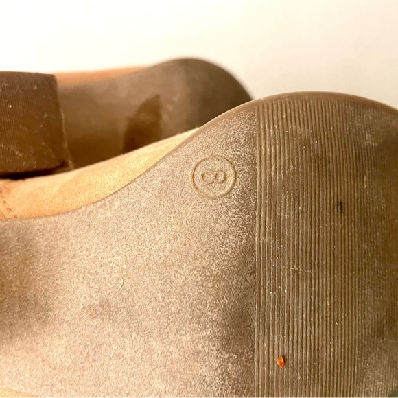 OLD NAVY Women’s 8M Tan Suede Block Heel Ankle Boots - Picture 6 of 7